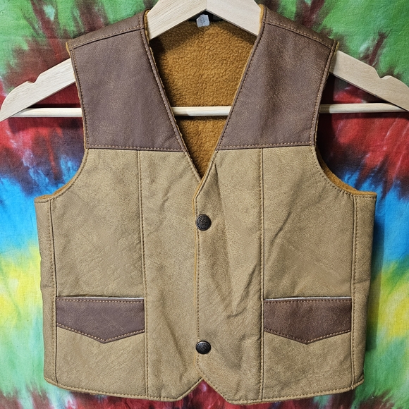 Other - Vintage Kids 80's Full Leather Sherpa-Lined Vest Size 6